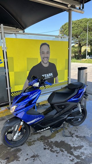 Yamaha Aerox R 4T Scooter Azul/Negro