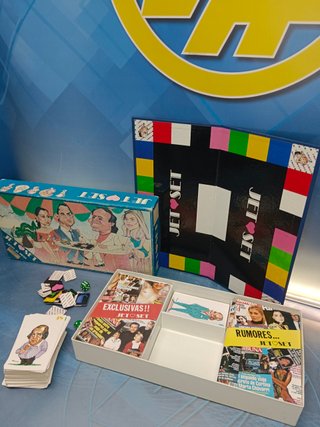 juego de mesa, JET SET, completo, JULIO IGLESIAS, MIGUEL BOSE, ALMODOVAR, ISABEL PANTOJA, ETC
