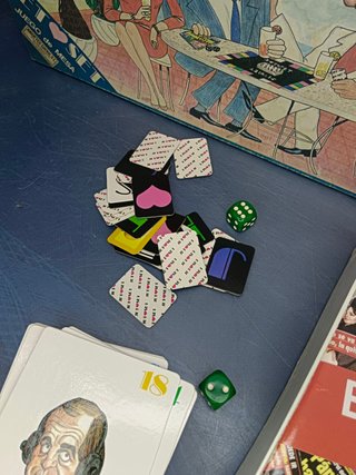 juego de mesa, JET SET, completo, JULIO IGLESIAS, MIGUEL BOSE, ALMODOVAR, ISABEL PANTOJA, ETC