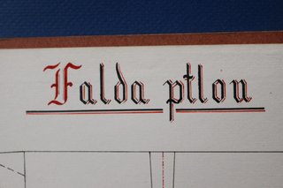 Cuaderno de patrones antiguos hechos a mano.
