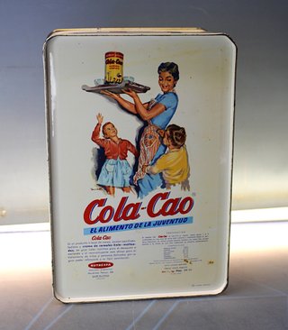 Colacao: Caja metálica serie China, oriental “Botiquín”. Blanca.