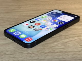 iPhone 13 128GB Batería 100% - Pantalla ORIGINAL