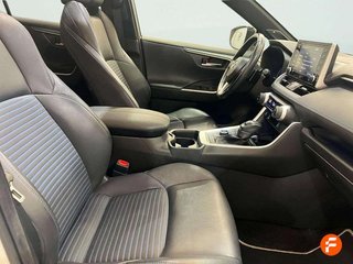 Toyota Rav4 2.5l 220H Luxury 4WD