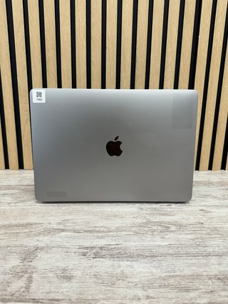 MacBook Pro 13" 2020 i7 16GB 500GB