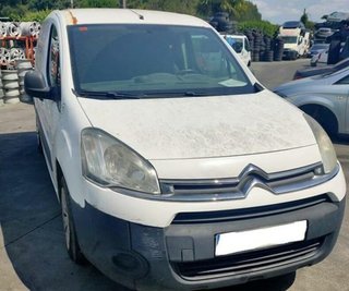 Refuerzo paragolpes citroen 121681 berlingo furgon