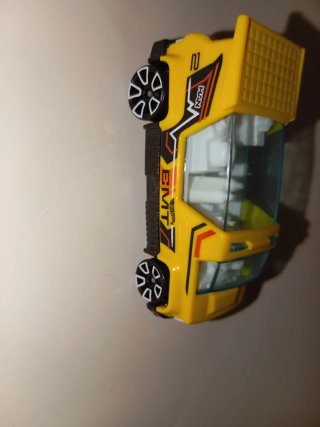 Coche Hot Wheels escala 1:64