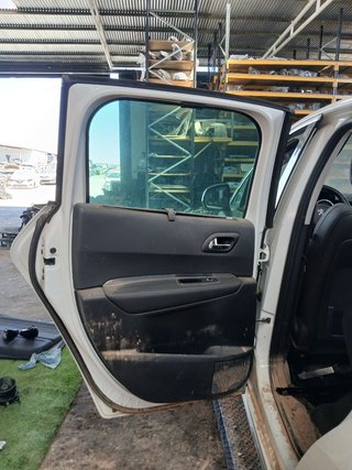 PUERTA TRASERA IZQUIERDA Peugeot 3008 (05.2009->)