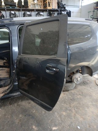 PUERTA TRASERA IZQUIERDA Dacia Lodgy (04.2012->)