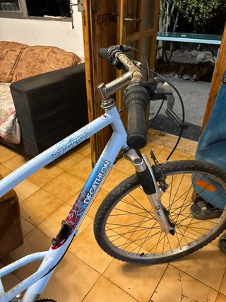 Bicicleta Decathlon azul