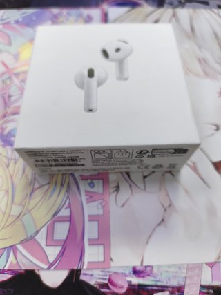 AirPods 4 ANC
