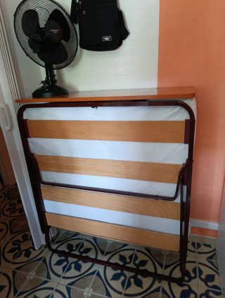 Cama Plegable Madera y Metal
