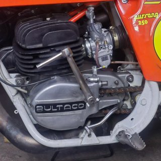 Bultaco Frontera MK9 Naranja/Amarillo