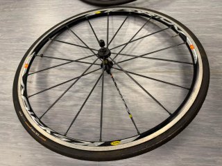 Ruedas Mavic Ksyrium SSC Núcleo Campagnolo