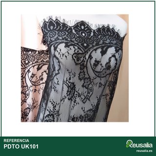 Ribete tela encaje bordado floral negro 150x150cm