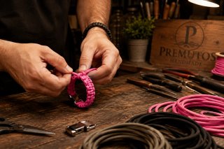 Pulsera y Llavero Paracord Rosa