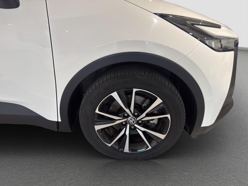 Toyota C-HR 2025, foto 16
