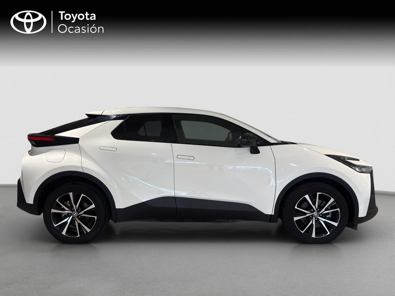 Toyota C-HR 2025, foto 17