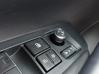 TOYOTA COROLLA 2.0 HYBRID GR-SPORT E-CVT 178 5P