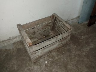 Caja de madera rústica para fruta