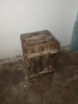 Caja de madera rústica para fruta
