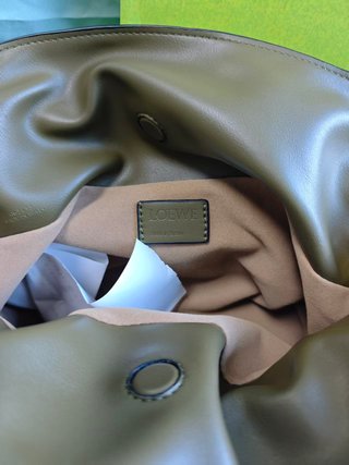 Bolso Loewe Flamenco Piel Napa Suave Verde Oliva