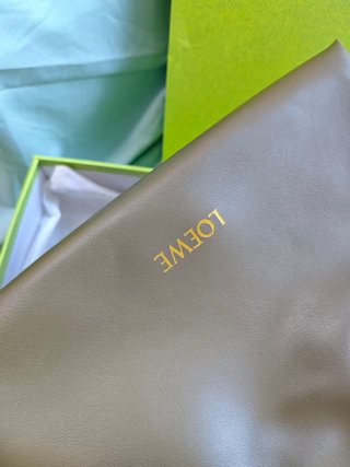 Bolso Loewe Flamenco Piel Napa Suave Verde Oliva