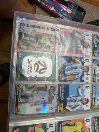 Álbum Adrenalyn XL FIFA 2026 + 370 cartas