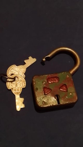 2 Candados Antiguos de Latón con Llave