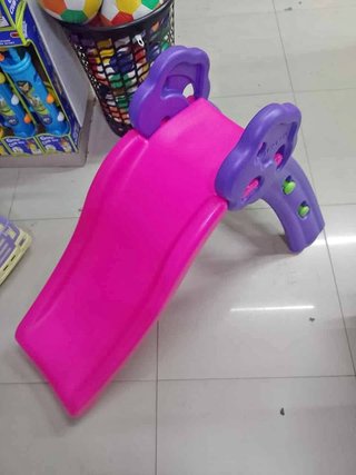 Tobogán infantil rosa y morado