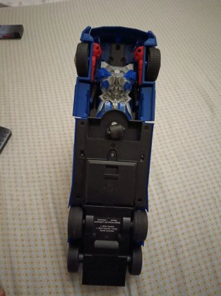 Optimus Prime Transformers telecomandato