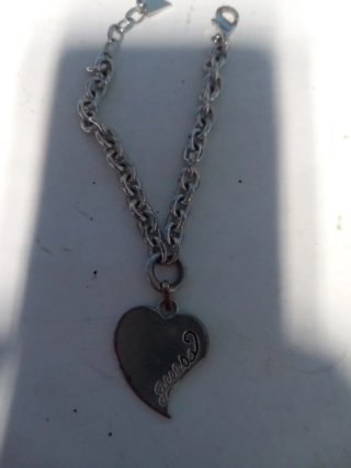 Titolo: Bracciale GUESS originale con ciondolo a c