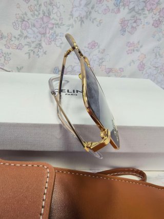 Gafas de sol Celine Cuadradas Doradas