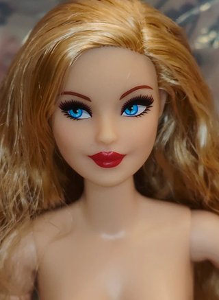 Muñeca Barbie Signature 75 Aniversario