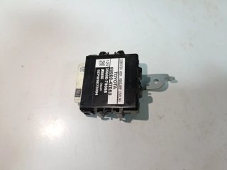 Módulo ECU Nivelación Faros Toyota 89960-47060