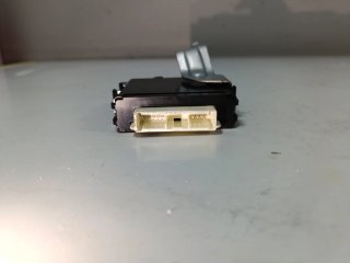 Módulo ECU Nivelación Faros Toyota 89960-47060