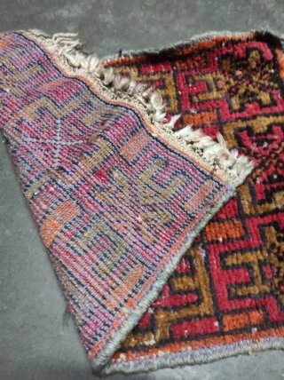 Alfombra pequeña de lana