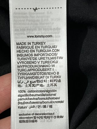 T-shirt Tommy Hilfiger Preta Tamanho S