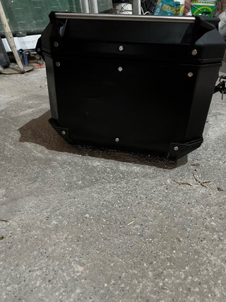 Baúl Moto Givi Outback Evo Negro 58L