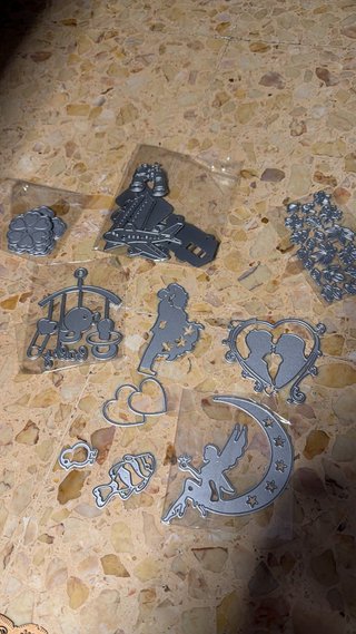 Troqueles para manualidades variados