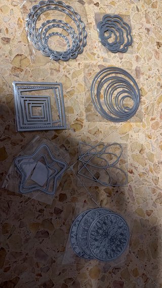 Troqueles para manualidades variados