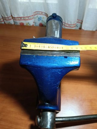 Tornillo de banco IRIMO 125 Forjado