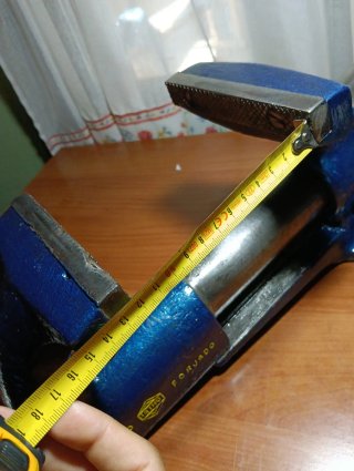 Tornillo de banco IRIMO 125 Forjado