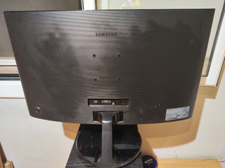 Monitor Samsung 27 Curvo