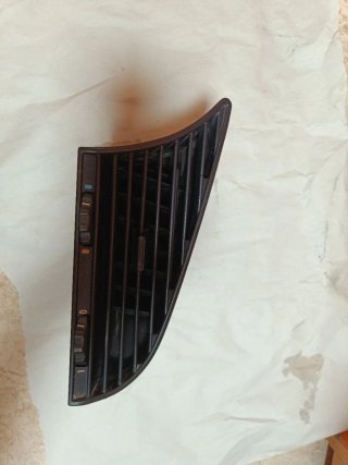 Rejilla ventilación central BMW E36 Coupé