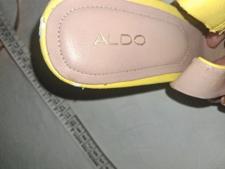 Scarpe donna ALDO tacco alto gialle