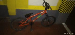 Bicicleta BMX Roja