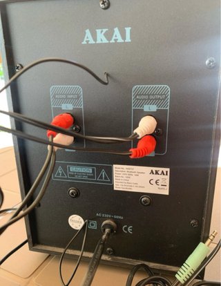 Sistema stereo Akai varie connettività