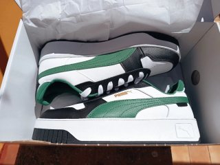 Zapatillas Puma Carina Street Talla 40