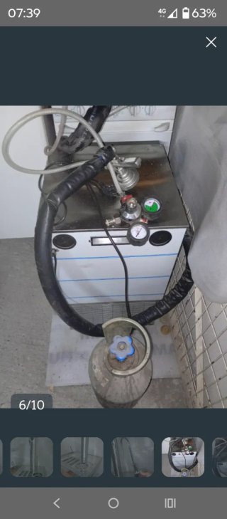 Grifo de cerveza con equipo