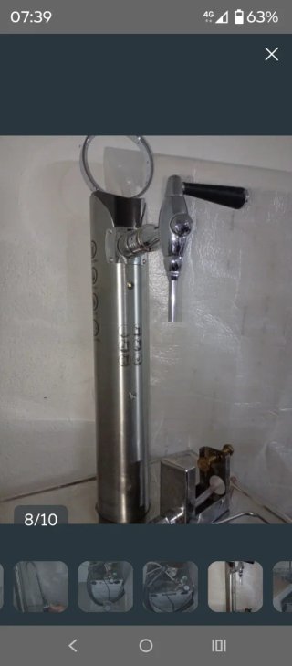 Grifo de cerveza con equipo